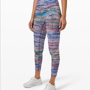 Lululemon Wunder Train High Rise Tight 25”